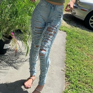 Fashion nova light washed ripped skinny jeans